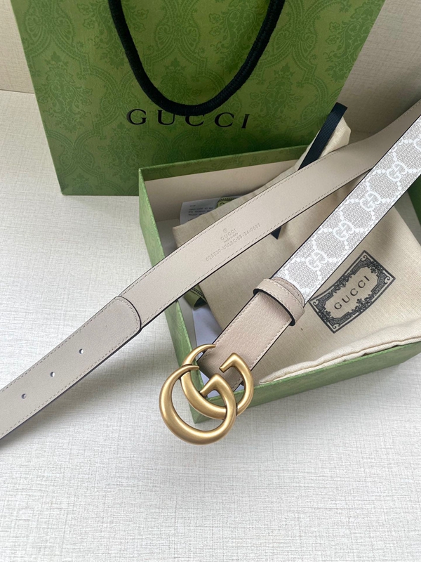 グッチベルト激安着用イメージ